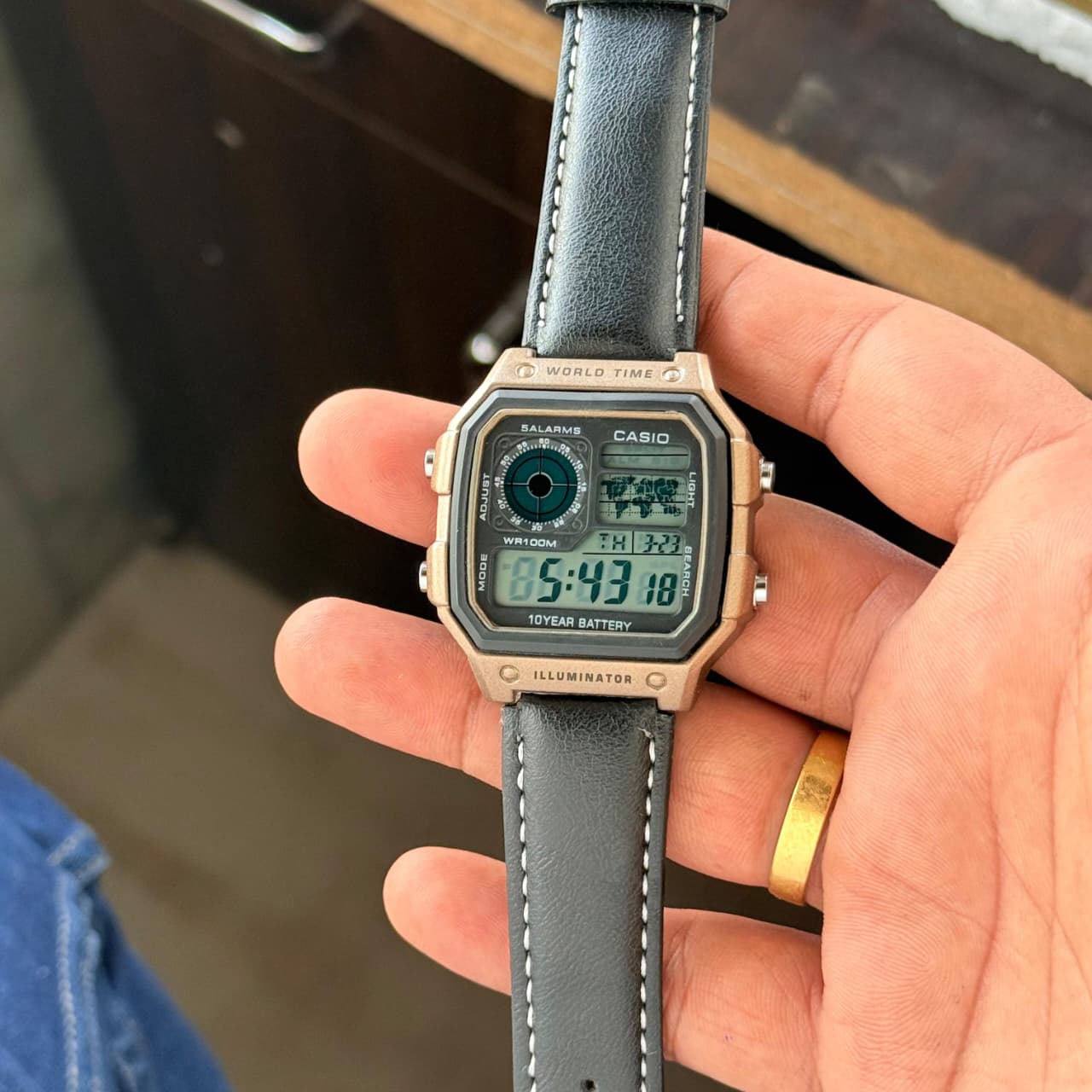 CASIO ILLUMINATOR WORLD TIME (UNISEX)