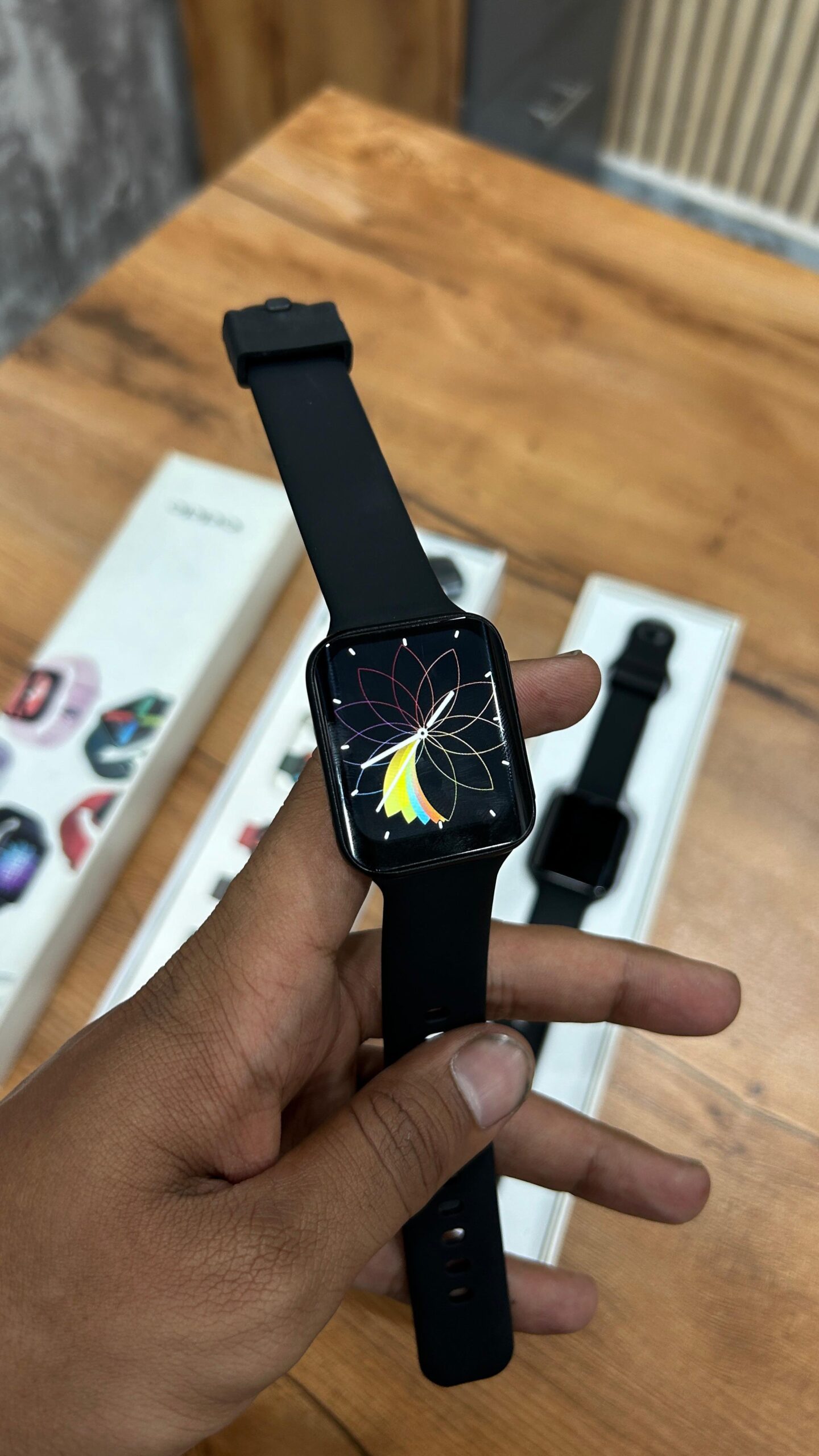 OPPO FIND X GENERATION 2 SMART WATCH - Image 5