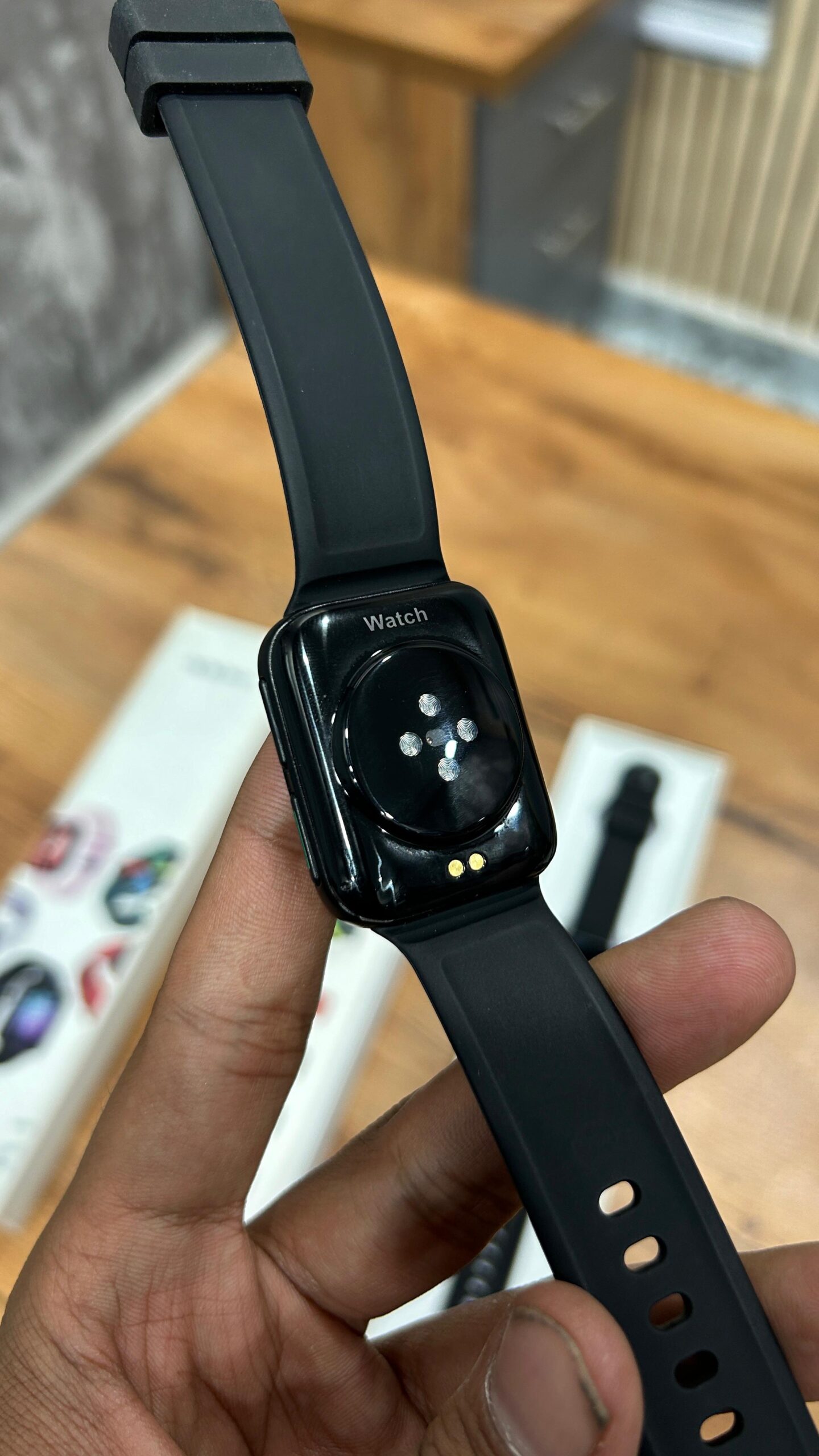 OPPO FIND X GENERATION 2 SMART WATCH - Image 3