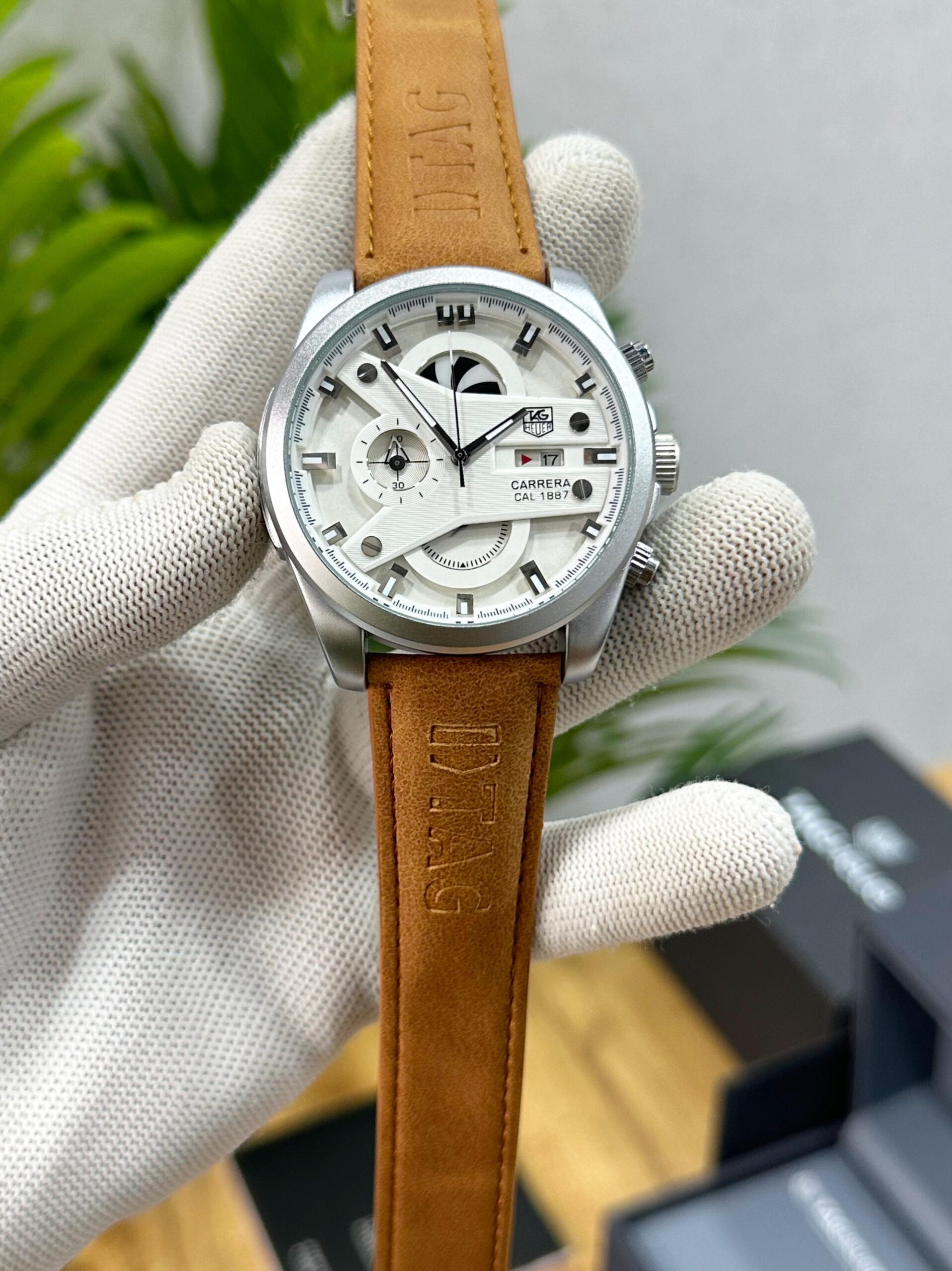 TAG Heuer Carrera Calibre 1887 chronograph - Image 2