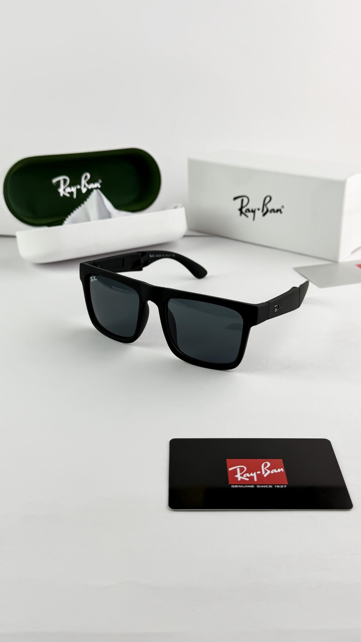RAY-BAN FOLDING WAYFARER FOR MEN (MODEL NO.4601) - Image 5