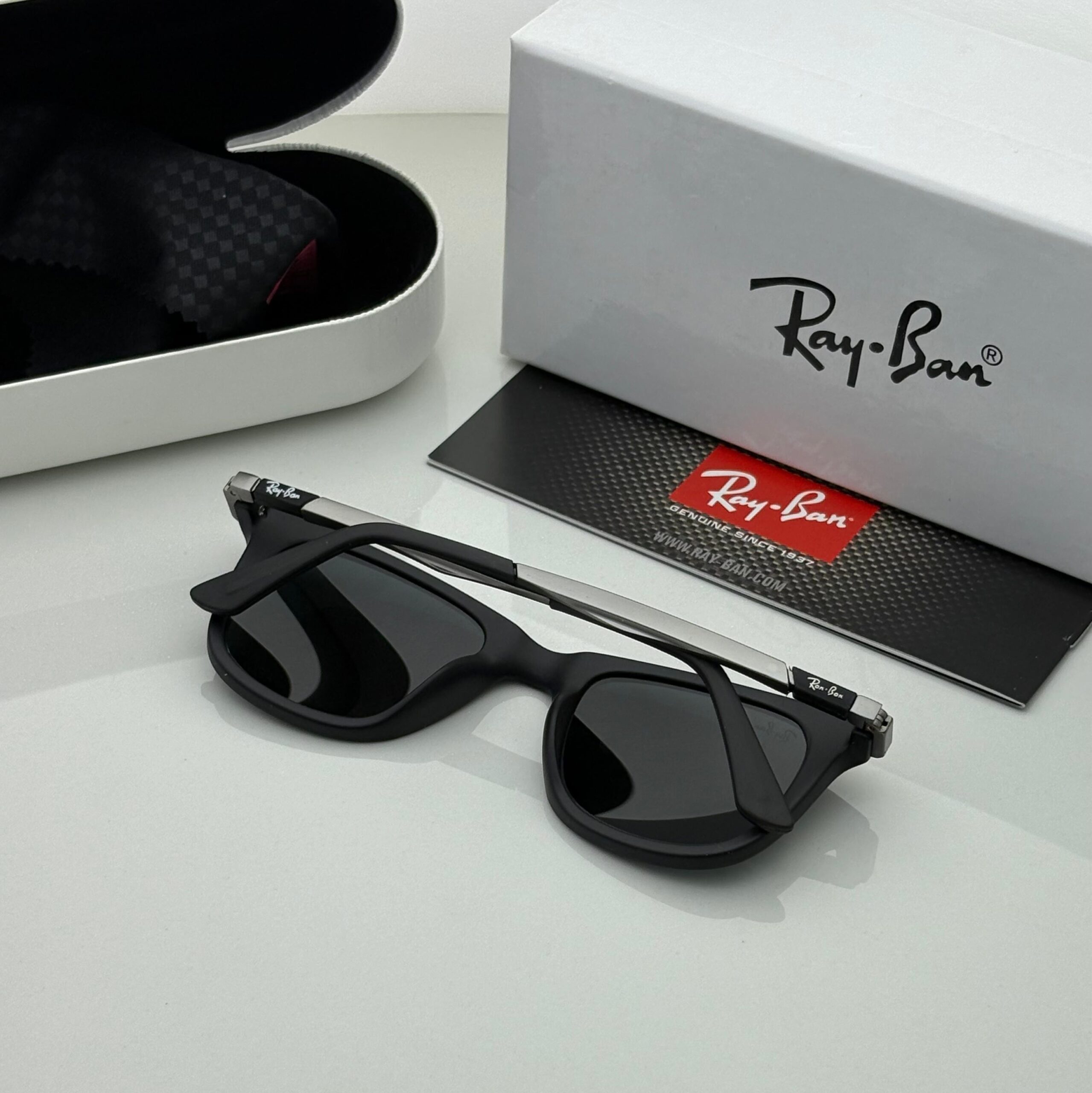 Ray-Ban 4215 Wayfarer Sunglasses (UNISEX) - Image 4