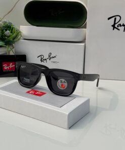 Ray-Ban Classic Black Polarized Wayfarer – Premium Edition