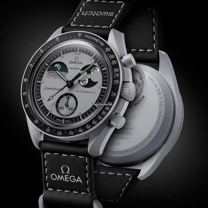 Moon-Inspired Snoopy Chronograph Watch – Premium Sports Timepiece with Nylon Strap - Image 2