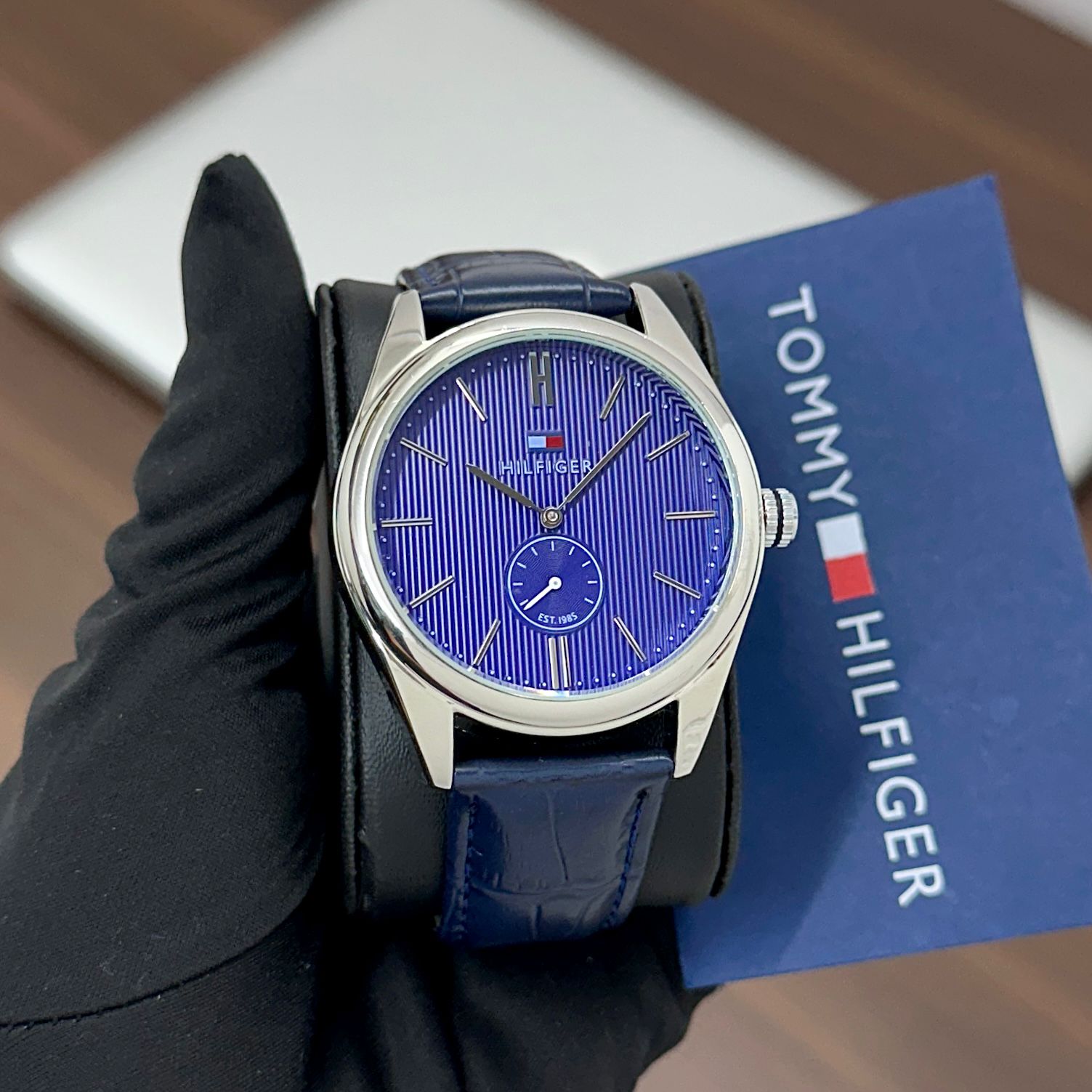 TOMMY HILFIGER Curis Blue Dial Leather Strap Watch - Image 5