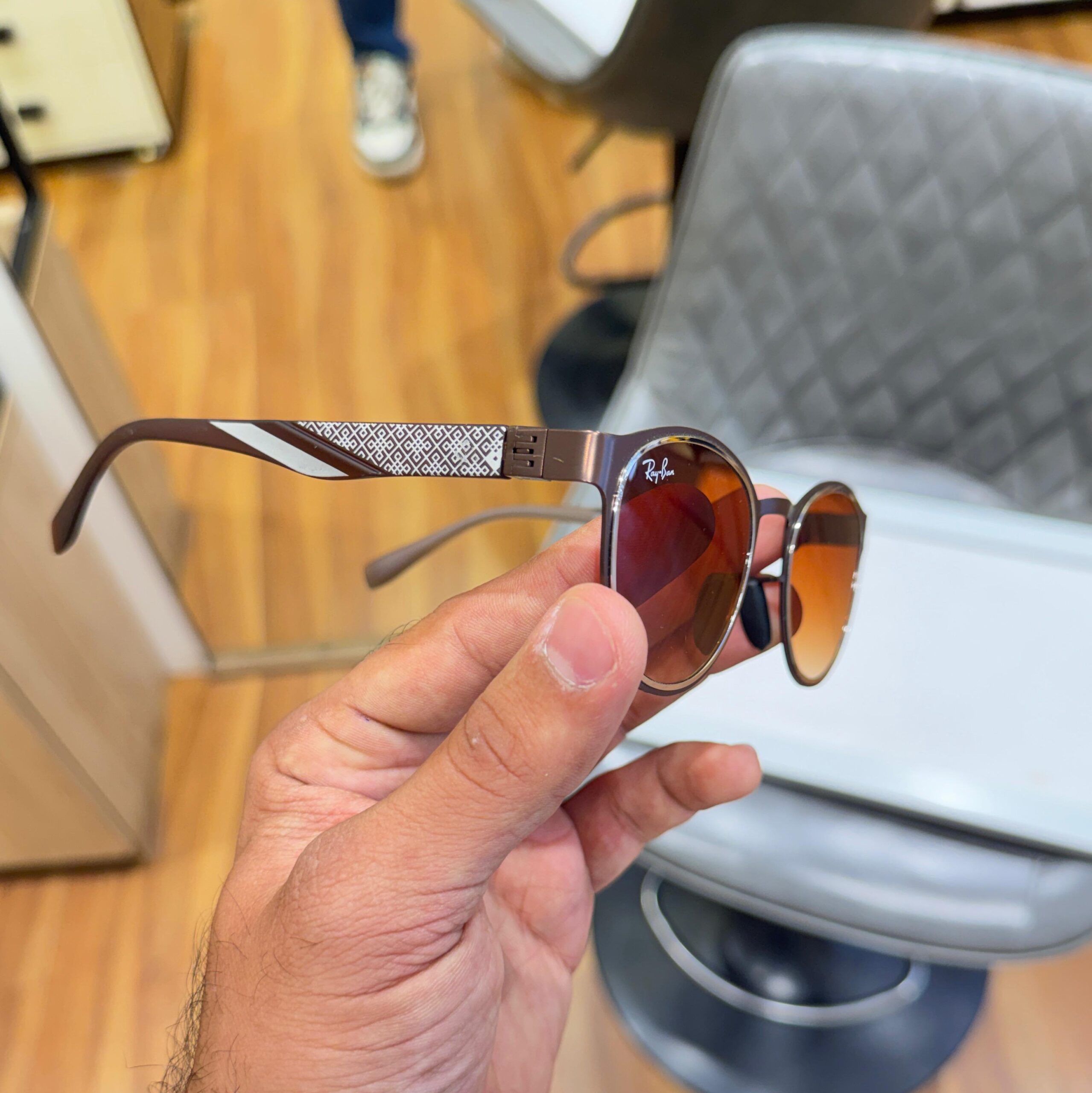 Ray-Ban Heritage Brown Gradient Sunglasses (Model No.2604) - Image 2
